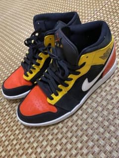 エア ジョーダン　1 MID SEのサムネイル