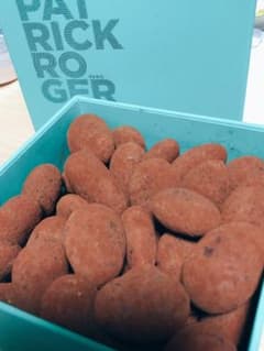 パトリックロジェ アーモンドチョコレートのサムネイル