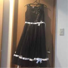 女の子用ドレスのサムネイル