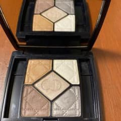 ディオール サンク クルールのサムネイル