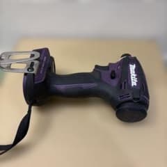 Makita 電動インパクトドライバー 本体 パープルのサムネイル