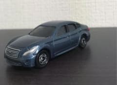 日産　フーガ　トミカのサムネイル