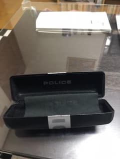 【ジル様専用】POLICE メガネケースのサムネイル