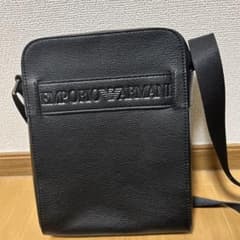 EMPORIO ARMANI ブラックショルダーバッグのサムネイル