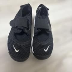 NIKE キッズ サンダルのサムネイル