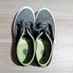 K*！様 VANS グレー/ブラック スエード スニーカーのサムネイル