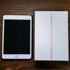 iPad mini 第5世代 64GB ゴールド MUQY2LL/Aのサムネイル