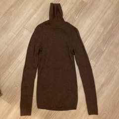 無印良品　タートルネック　ブラウンのサムネイル