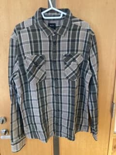 RVCA グレー系チェック ネルシャツのサムネイル