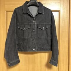 ブラック デニムジャケット ショート丈のサムネイル