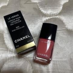 CHANELヴェルニロングトゥニュ925のサムネイル
