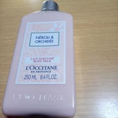 ★ミー様専用です★　ロクシタン　ボディミルク　ホワイトネロリオーキデの香りのサムネイル