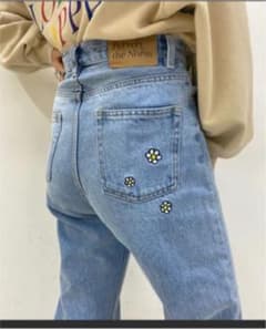 who's who galleryフラワー刺繍デニムのサムネイル