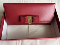 Salvatore Ferragamo 長財布 レッドのサムネイル