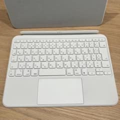 iPad Magic Keyboard Folio - 5