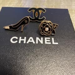 CHANELブローチ3点セットのサムネイル