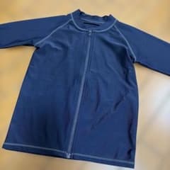 キッズ ラッシュガード ネイビー 指穴付き　140㎝のサムネイル