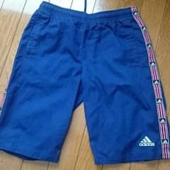 アディダスハーフパンツ150センチのサムネイル