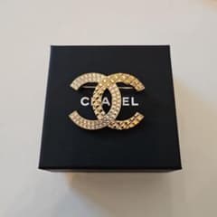 CHANEL シャネル CCロゴ ブローチ クリスタル&ゴールドコンビ | Mercari