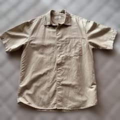 ユニクロ　綿麻素材　半袖シャツ