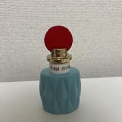 ミュウミュウ オードパルファム　50ml miumiu香水のサムネイル