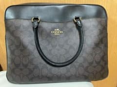 COACH シグネチャー ビジネスバッグのサムネイル