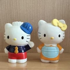 ハローキティ フィギュア 2体セット マクドナルド レトロのサムネイル