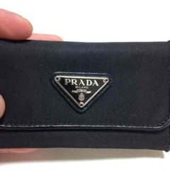 PRADA キーケースのサムネイル