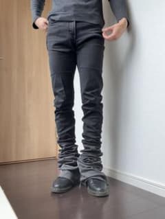 ロングレングスフレアデニムパンツ黒スタックドwho want it 風opium