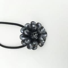 メタル フラワー ヘアゴムのサムネイル