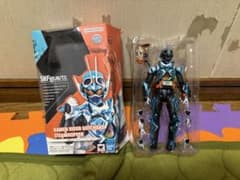 S.H.Figuarts　仮面ライダー ガッチャード　スチームホッパー　手首欠品のサムネイル
