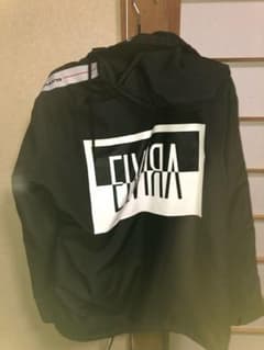 エルビラ  ジャケットのサムネイル