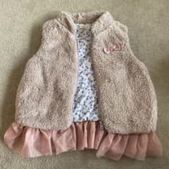 モコモコベスト　110〜120のサムネイル