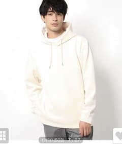 ゆっしーさん専用新品未使用 オフホワイト パーカーtheshop TK サイズLのサムネイル