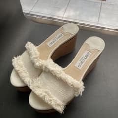 JIMMY CHOO ウェッジソール サンダル フリンジ ホワイト３７サイズ JIMMY CHOO ウェッジソール サンダル フリンジ ホワイト37サイズ