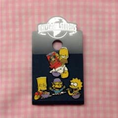 シンプソンズ♡ピンバッジ♡のサムネイル