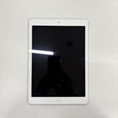 Apple iPad Air 第一世代 ジャンク品のサムネイル