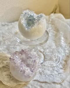 【1点もの】セレスタイト風 天然石キャンドル｜青い鉱物 球体キャンドル｜キラキラのサムネイル