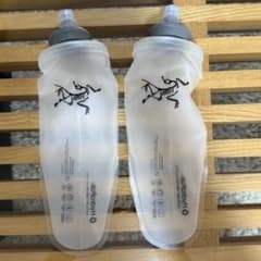 [新品未使用][２個セット]Arc’Teryx HydraPak フラスクのサムネイル