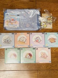 신품 BT21MOON 플레이트 파우치 매력 세트 총액 7000 엔 분