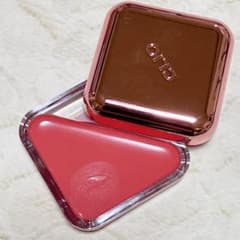 クリオ エッセンシャル リップチーク タップ 07 アプリコットブリーズのサムネイル
