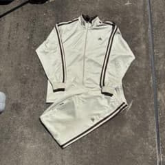 adidas トラックジャケッセットアップ ベージュ M Y2K - メルカリ