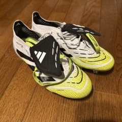 adidas Predator サッカーシューズ ホワイトイエロー ベロ付きFG adidas Predator サッカーシューズ ホワイトイエロー ベロ付きFG