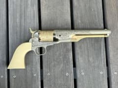 【観賞用】カスター将軍 コルト 1861 ネイビー 金属製モデルガン 観賞用】カスター将軍 コルト 1861 ネイビー 金属製モデルガン - メルカリ