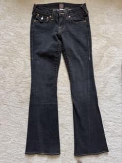 True Religion ブーツカットデニム ブラック 26 - メルカリ