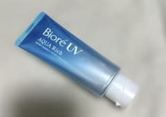 비오레 UV 아쿠아 리치 워터리 에센스 q 선크림