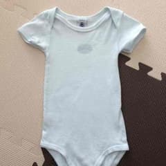 値下げ‼︎美品♡プチバトー ロンパースのサムネイル