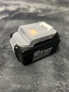 リョウ様専用18V リチウムイオンバッテリー MT1860 6.0Ahのサムネイル
