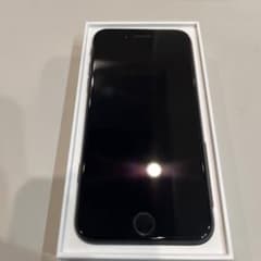 ジャンク Apple iPhone SE 第二世代 64GBのサムネイル