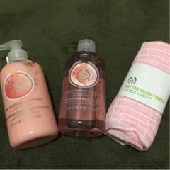 まり様☆THE BODY SHOP3点セットのサムネイル